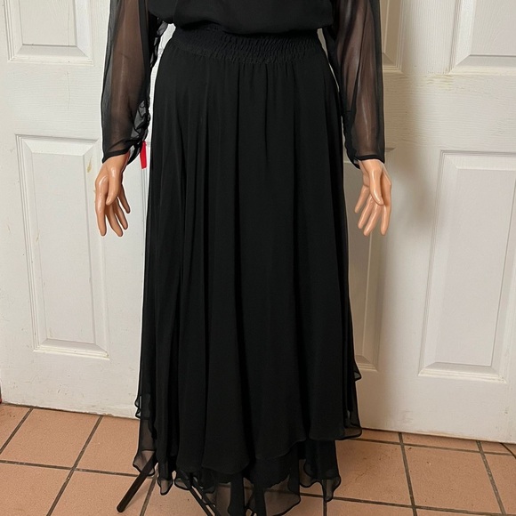 Diane Freis 2 Piece 100% Silk Tassels Blinged Top with 2 layers Flared Skirt - Picture 7 of 14